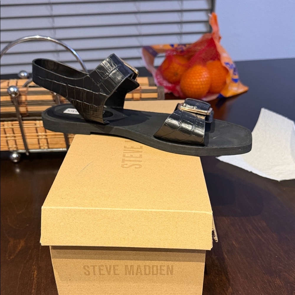 Steve Madden Black Croc-Embossed Buckle Flat Sandals